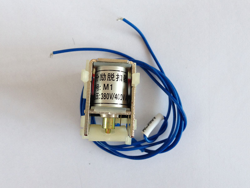 NM1LE-225 分励  380V