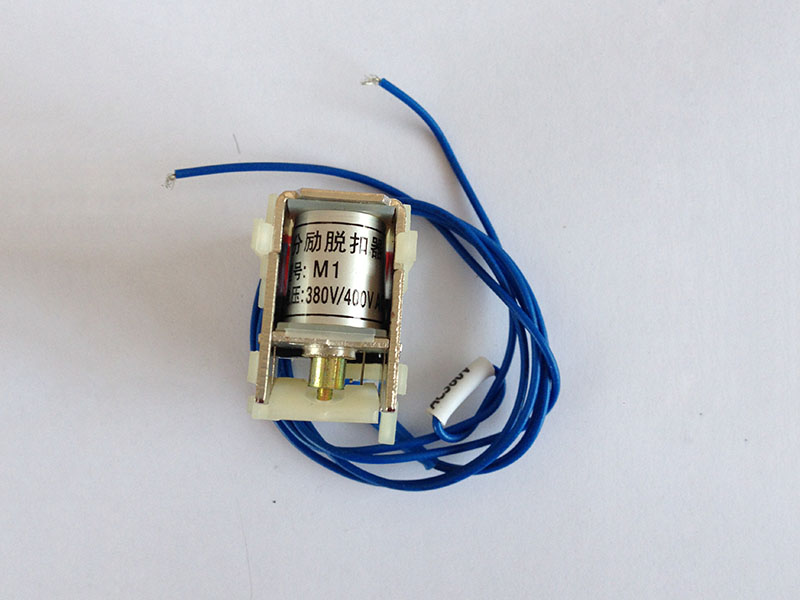 NM1LE-225 分励  380V